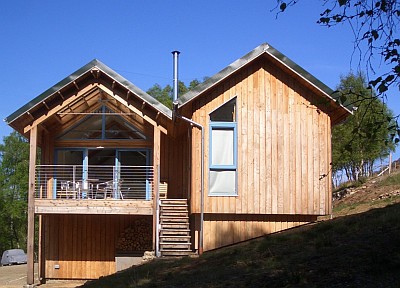 End view of Rathad an Drobhair Self Catering in Strathconon